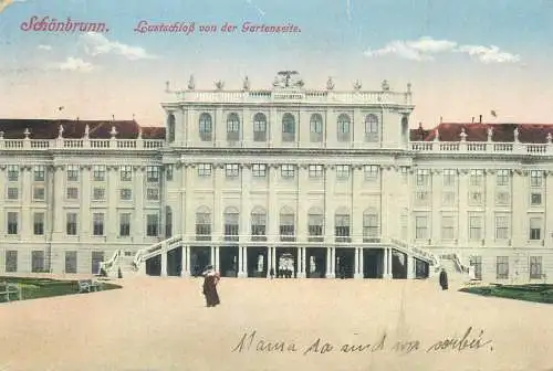Austria Wien Schonbrunn Lustschloss von der Gartenseite