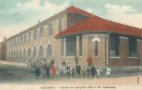 cpa Caudry ecole de garcons rue J.-B. Clement
