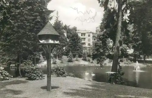 Postcard Germany Bad Schwalbach im Taunus Partie im Kurgarten