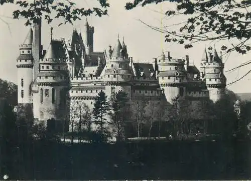 Post card France Pierrefonds Le Chateau