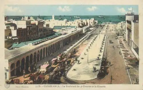 Postcard Morocco Casablanca Le Boulevard du 4 Zouaves et la Kissaria