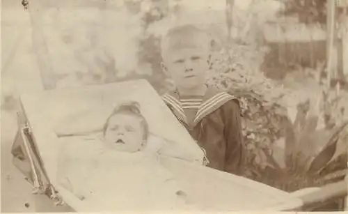 Children portraits & scene vintage photography elegant dressed child and infant
