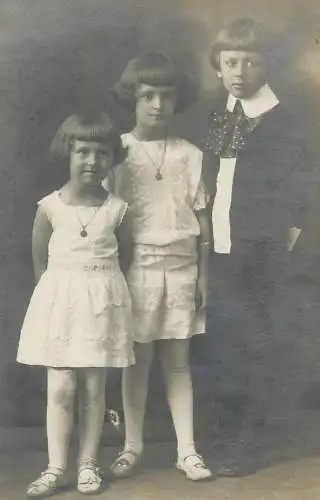 Children portraits & scene vintage photography elegant dressed children medalion