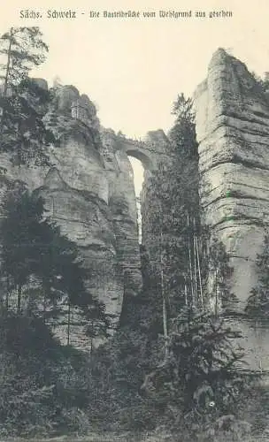 Postcard Germany Sachs Schweiz Die Basteibrucke vom Wehlgrund aus gesehen