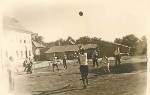 Photo ca. 6 x 9 cm social history voleyball match