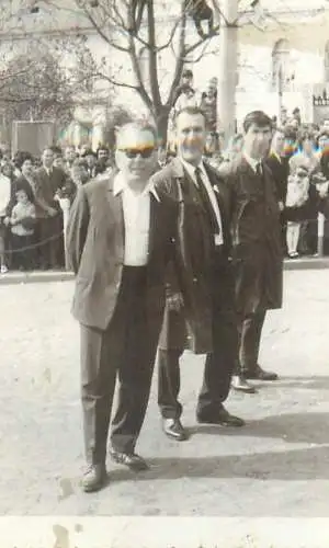 Photo ca. 6 x 9 cm 1970 Romania group of friends