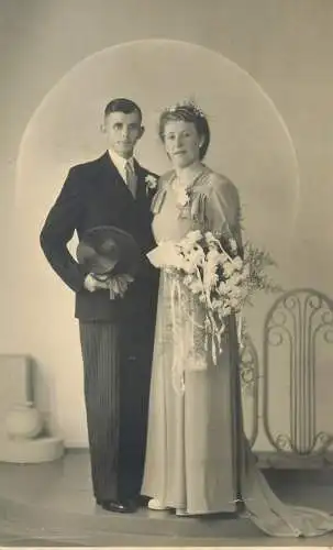 Postcard elegance charm lovers couple