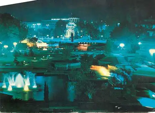 Bulgaria Postcard Plewen Das Zentrum mit der Kaskade bei Nacht