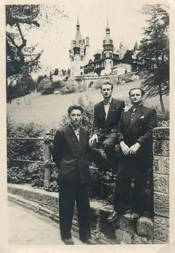 Photo ca. 7 x 10 cm Romania Peles Castle Sinaia elegant men