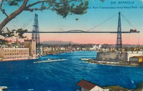 Postcard France Marseilles le pont transbordeur et le Vieux Port submarine