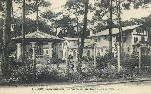 France Postcard cpa Arcachon Source Sainte Anne aux Abatilles