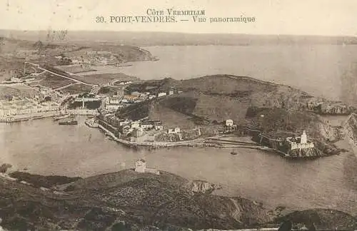 France Postcard cpa Cote Vermeille Port Vendres vue panoramique