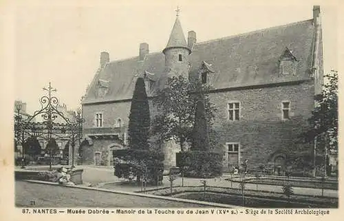 France Post card cpa Nantes Musee Dobree Manoir de la Touche ou de Jean V