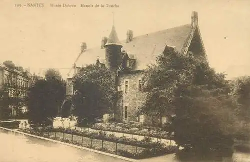 France Postcard cpa Nantes Musee Dobree Manoir de la Touche
