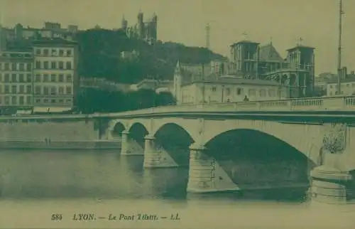 France Postcard cpa Lyon Le Pont Tilsitt