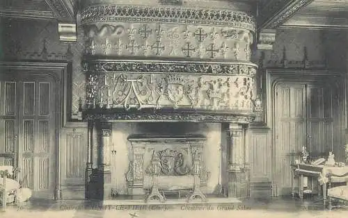 France Postcard cpa Chateau d'Ainay-le-Vieil Cheminee du Grand Salon