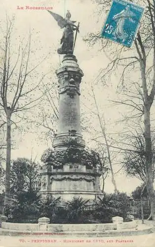 cpa France Postcard Le Roussillon Perpignan Monument  de 1870 aux Platanes