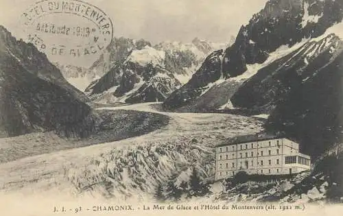 cpa France Postcard Chamonix La mer de glace et l'Hotel du Montenvers