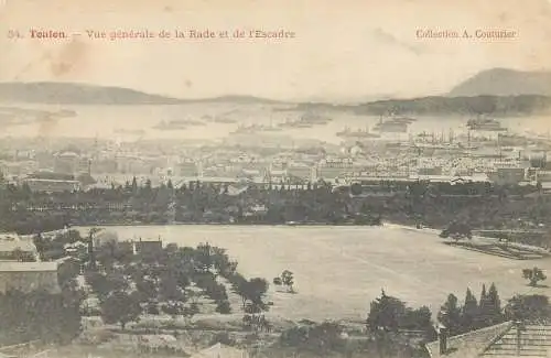 cpa France Postcard Toulon vue generale de la Rade et de l'Escadre collection A. Coutourier