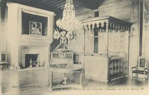 France cpa Postcard Pau  Interieur du Chateau, Chambre ou est ne Henri IV