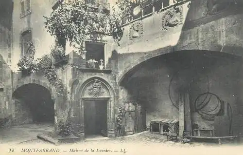 France cpa Postcard Montferrand Maison de la Lucrecie