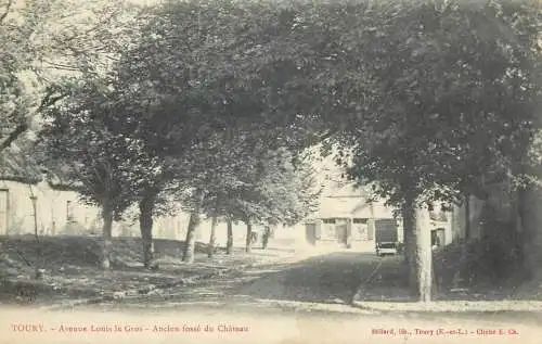 France CPA Postcard Toury Avenue Louis Gros Ancien fosse du Chateau