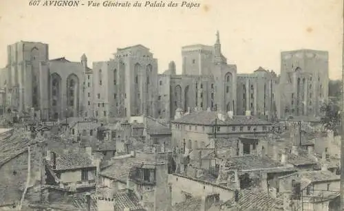 France CPA Postcard Avignon vue generale du Palais du Papes