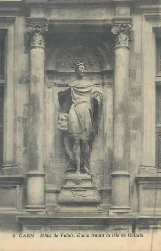 France CPA Postcard Caen Hotel de Valois David tenant la tete de Goliath