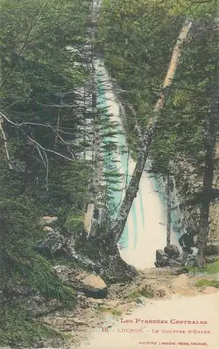 France CPA Postcard Les Pyrenees Centrales Luchon Le Gouffre d'Enfer paysage pittoresque