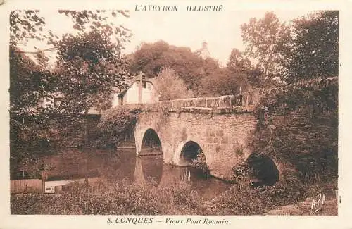 France CPA Postcard L'Aveyron illustre Conques vieux pont romain