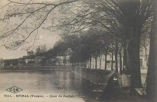 France CPA Postcard Epinal Quai de Juillet