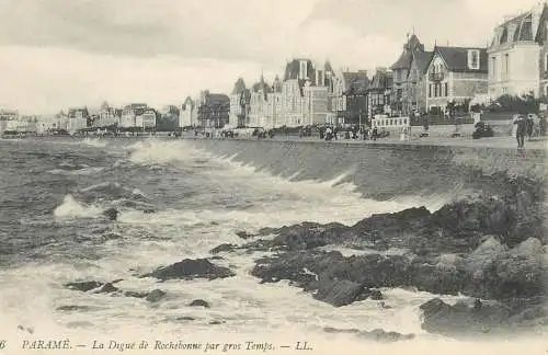 CPA Post card France Parame Saint Malo La Digue de Rochebonne par gros temps