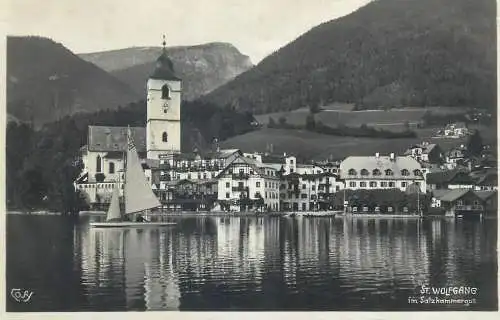 Postcard Austria St. Wolfgang im Salzkammergut clocktower