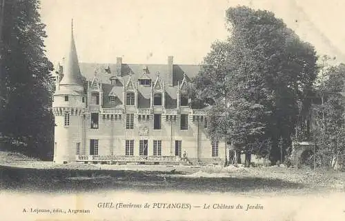 CPA Postcard France Giel environs de Putanges Le Chateau du Jardin