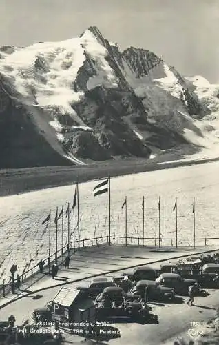 Postcard Austria Parkplatz Freiwandeck mit Grossglockner Pasterzo