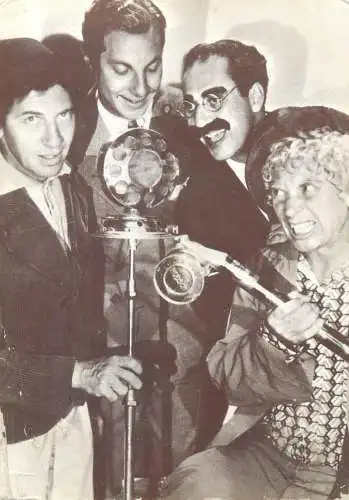 Postcard Marx Brothers