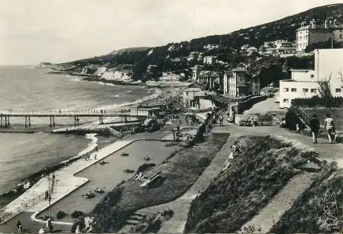 Postcard United Kingdom > England > Isle of Wight > Ventnor coast scene