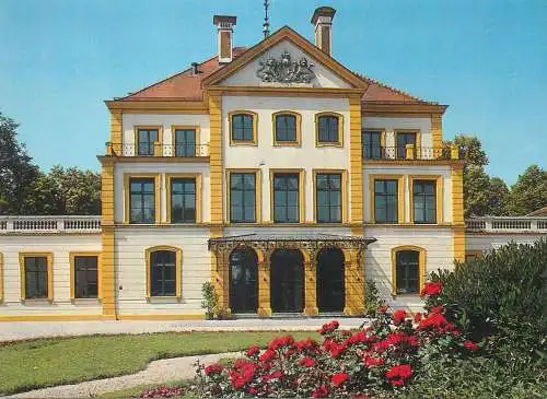 Postcard Germany Munchen Eerzitienhaus schloss Furstenried