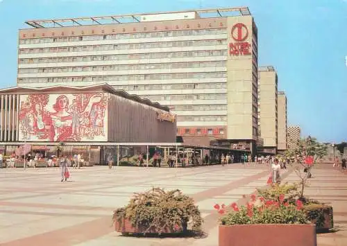 Postcard Germany Dresden Prager strasse