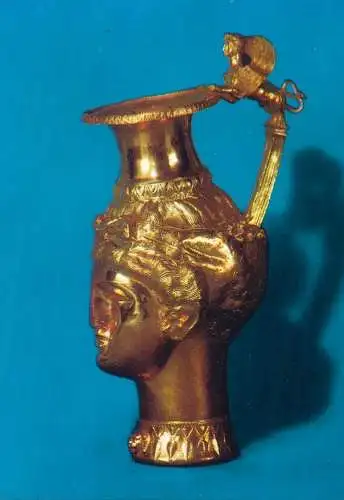 Postcard Gold jewlry arthefact Panagjurischte gold treasure one of te rhyta head of an amazon