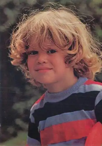 Postcard children scenes Belgium blonde boy