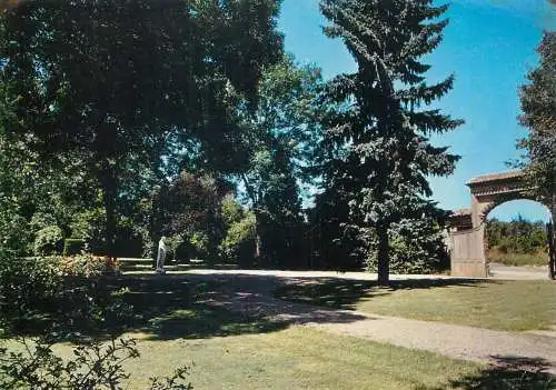 Postcard France Prebois la cenacle l'entree du parc Laxou Nancy