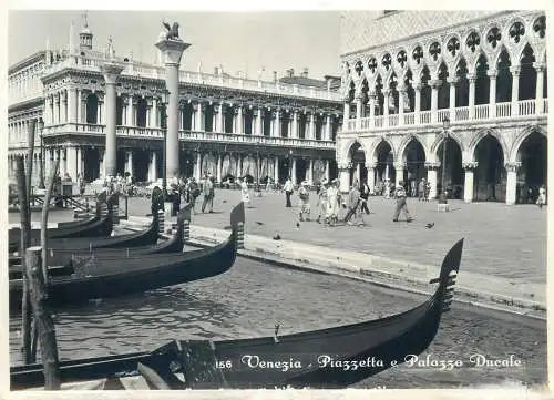 Postcard Italy Venice piazetta e palazzo ducale gondola