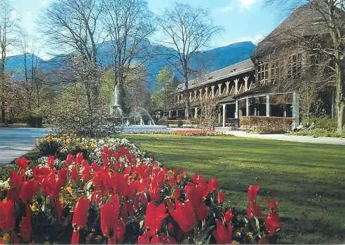 Postcard Germany Bad Reichenhall Kurgarten solespringbrunnen