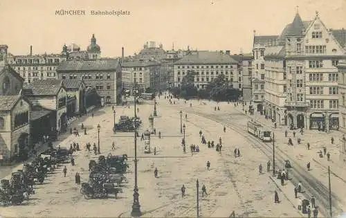 Postcards Germany Munchen Bahnofplatz tram