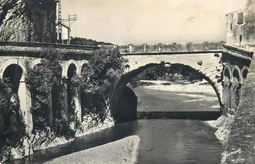 Postcards France Vaucluse Vaison la romaine le pont romain