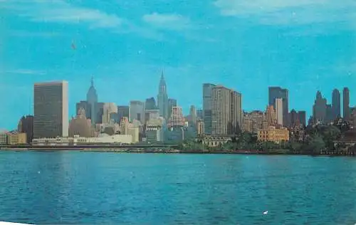 Postcards United States > NY - New York panorama 1966