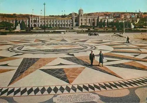 Postcard Portugal Lisbon The Wind Rose Praca do Imperio