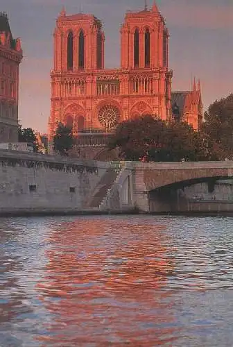 Postcard France Paris Notre-Dame evening view