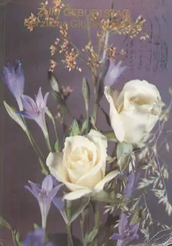 Birthday greetings Postcard flower bouquet roses floral arrangement